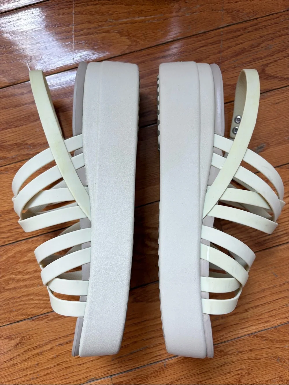 CROCS lightweight sandals